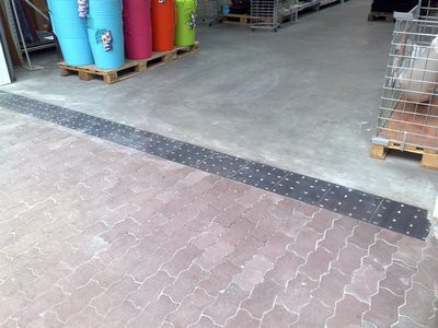 Opravy podlah a přejezdů